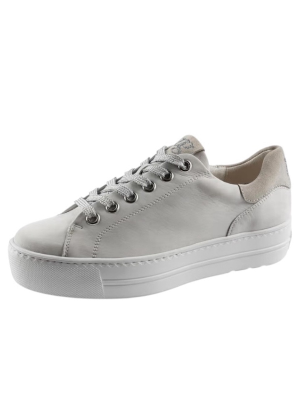 Off white nubuk leather combo sneakers. Women’s US 7 Never worn.